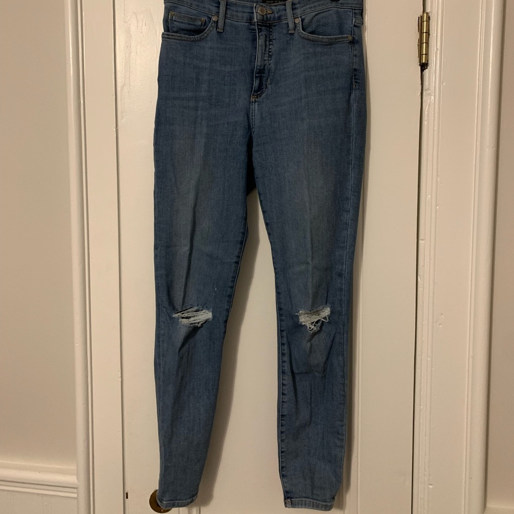 Banana Republic Medium Washed Distressed High-Waisted Skinny Jean - size 27